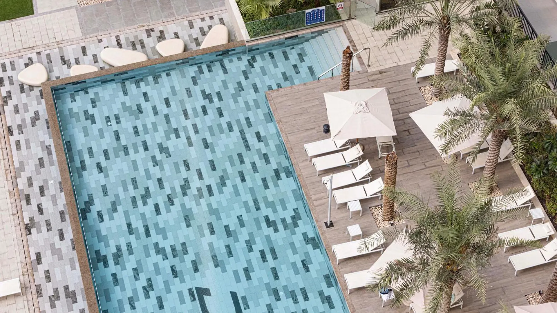 Apartment Stunning 1Br With City View - Zada Tower, Business Bay Dubai